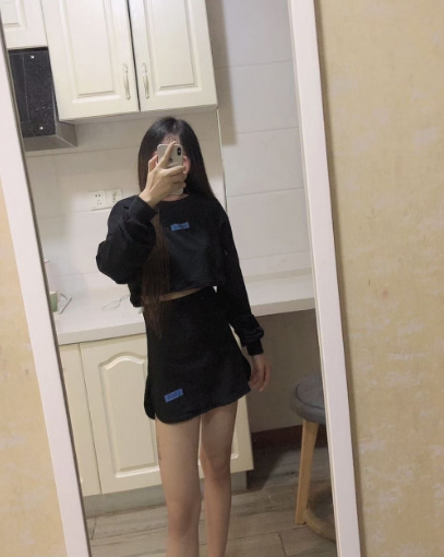 佛系美少女 菲菲